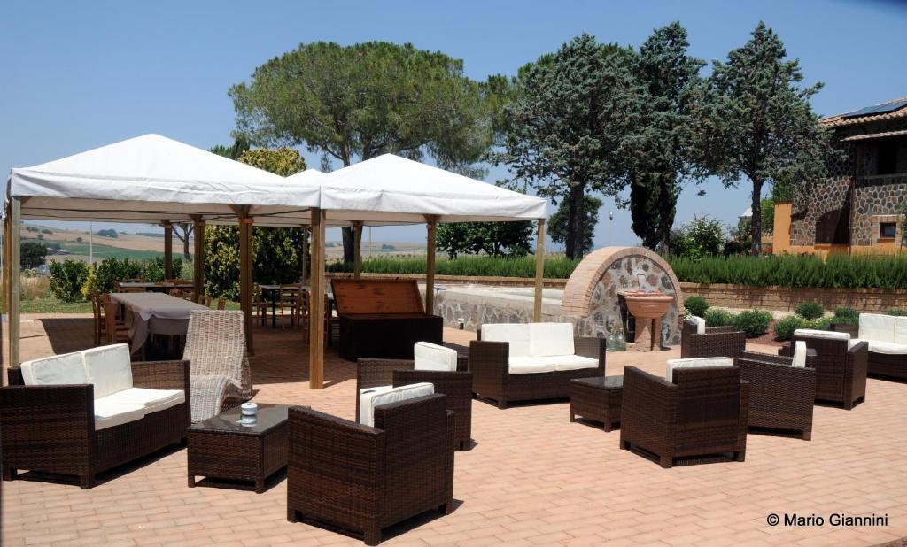Locanda Rossovino Country house *